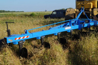 Плуг лемешный навесной восьмикорпусный Finist  ПЛН-8-35