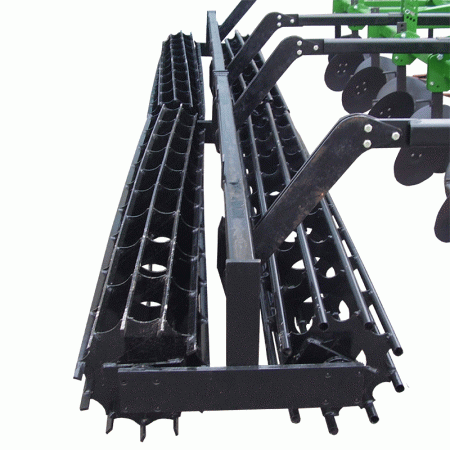 Культиватор прицепной комбинированный для основной обработки почвы КПК-4